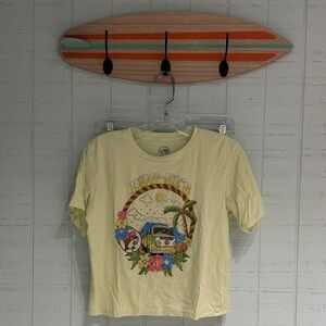 Womens Cropped Buc-ee’s Graphic T-Shirt